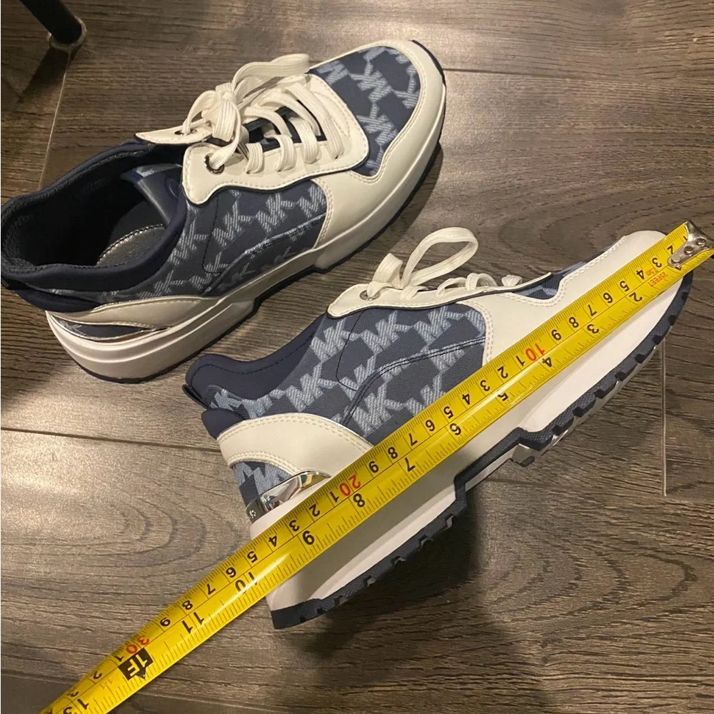 Michael Kors Training Shoes - Picture 6 of 15